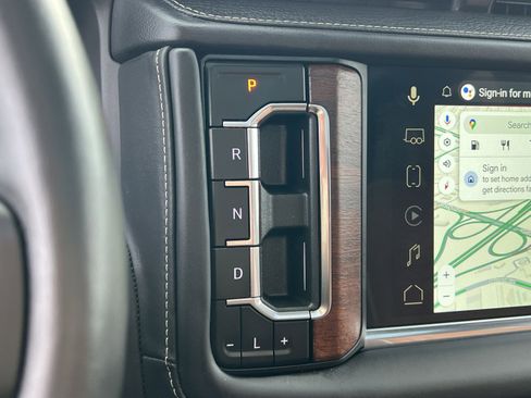 Used 2024 GMC Yukon Denali Ultimate image 22