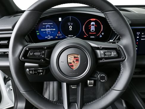 New 2025 Porsche Macan 4S Electric image 12