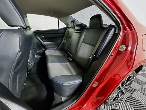 Used 2018 Toyota Corolla SE image 25