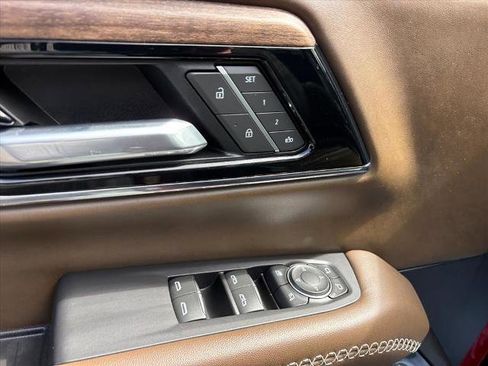 Certified 2025 GMC Yukon Denali Ultimate AWD/4WD image 20