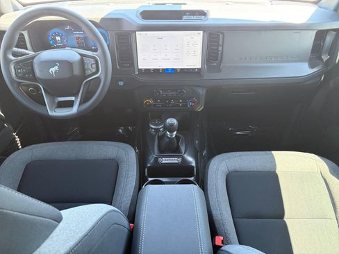 Used 2026 Ford Bronco 2-Door AWD/4WD image 18