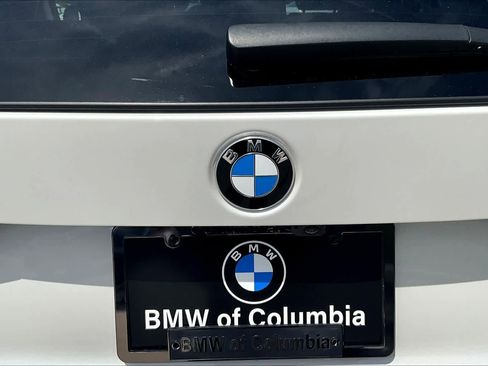 Certified 2025 BMW X1 xDrive28i AWD/4WD image 9
