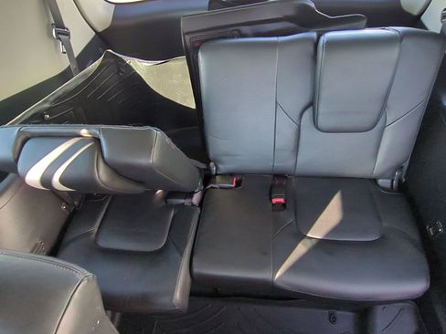 Used 2019 Nissan Armada SL w/ Premium Package image 33