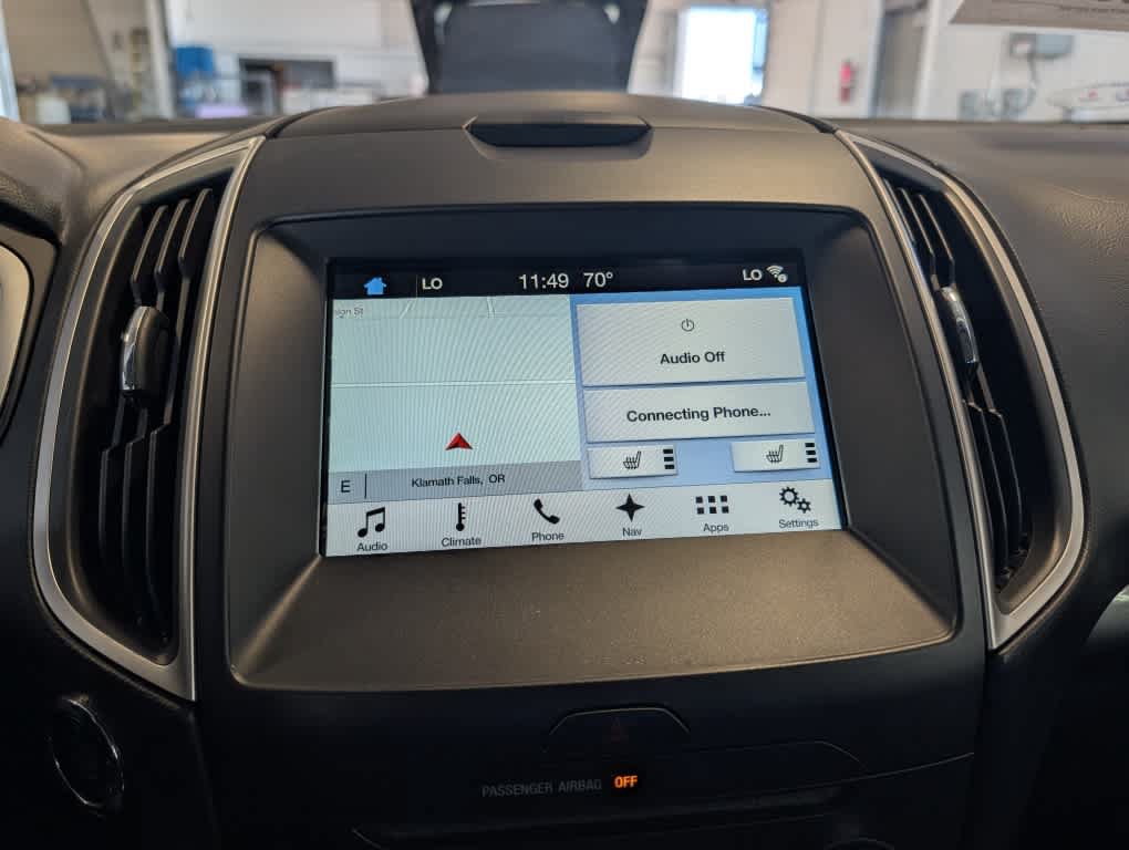 Used 2017 Ford Edge SEL w/ Equipment Group 201A AWD/4WD image 16