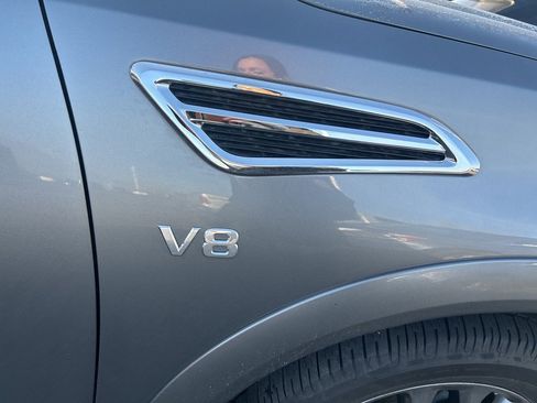 Used 2022 Nissan Armada Platinum w/ Captain's Chairs Package image 13