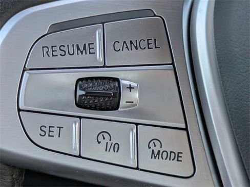 Used 2023 BMW X7 xDrive40i w/ Premium Package image 26