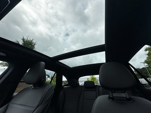 Certified 2026 Mercedes-Benz GLC 300 image 34