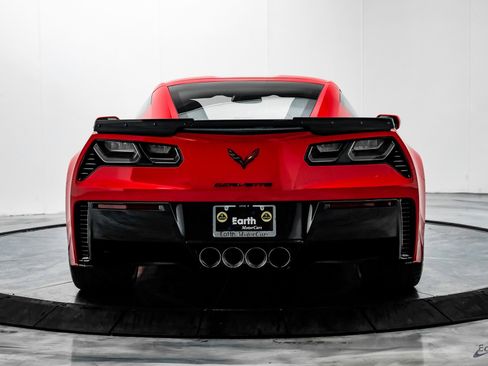 Used 2016 Chevrolet Corvette Z06 w/ 2LZ Preferred Equipment Group image 14