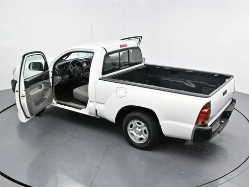 Used 2012 Toyota Tacoma 2WD Regular Cab image 25