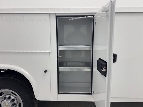 New 2026 Chevrolet Express 3500 w/ Power Convenience Package image 31