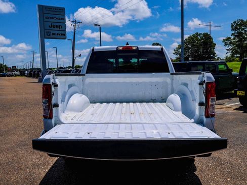 Used 2024 RAM 1500 Big Horn AWD/4WD image 6