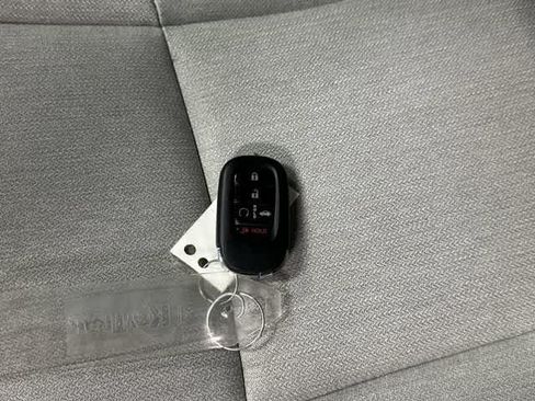 Used 2025 Honda Accord SE image 31