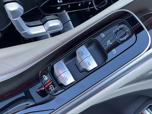 Certified 2023 Mercedes-Benz S 580 4MATIC Sedan image 13