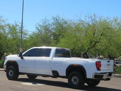 Used 2021 GMC Sierra 3500 SLE w/ SLE Value Package image 5