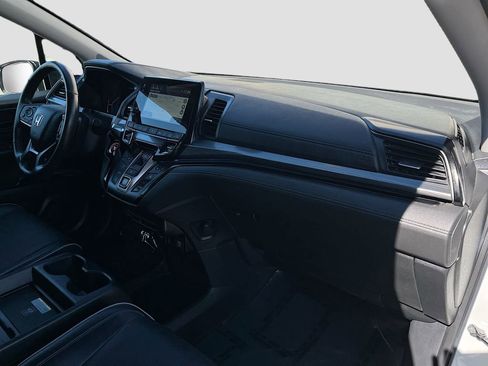 Used 2023 Honda Odyssey Elite image 32