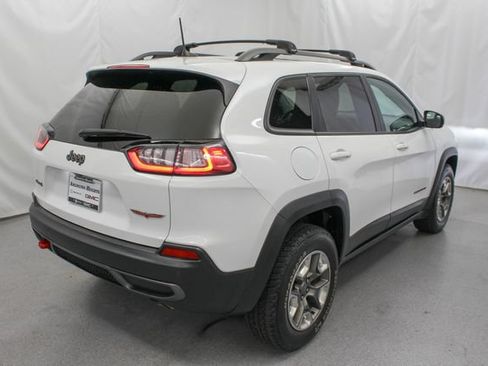 Used 2019 Jeep Cherokee Trailhawk w/ Comfort/Convenience Group AWD/4WD image 13