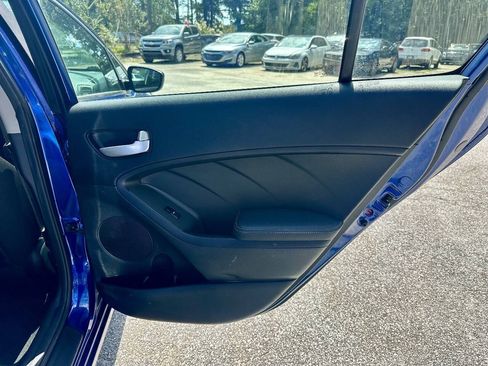 Used 2018 Kia Forte LX FWD image 15