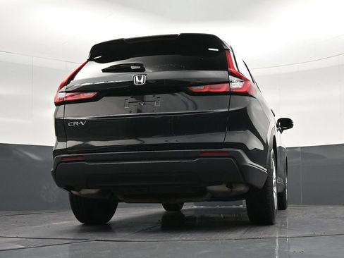 Used 2025 Honda CR-V LX image 28