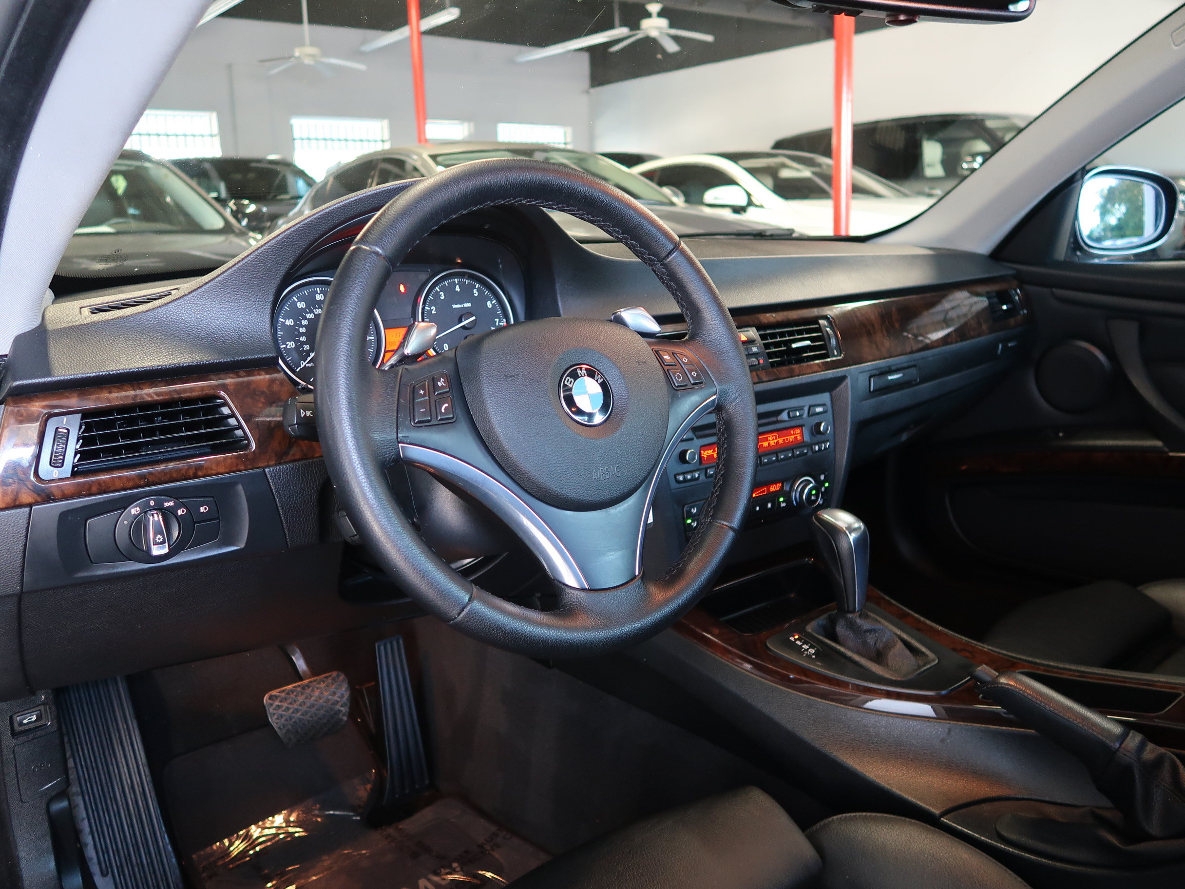 Used 2010 BMW 335i Coupe RWD image 13