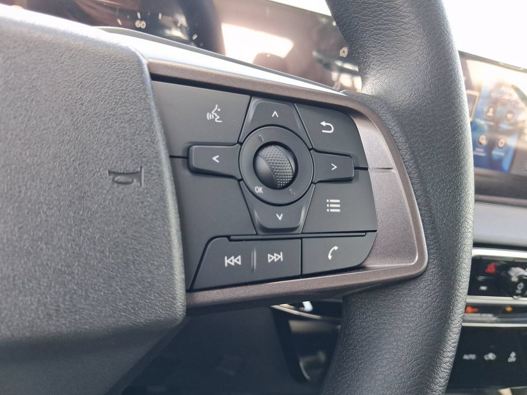 New 2027 Nissan Sentra SV FWD image 13