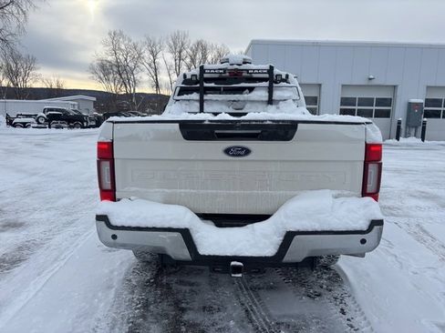 Used 2022 Ford F250 Lariat w/ Lariat Ultimate Package image 3
