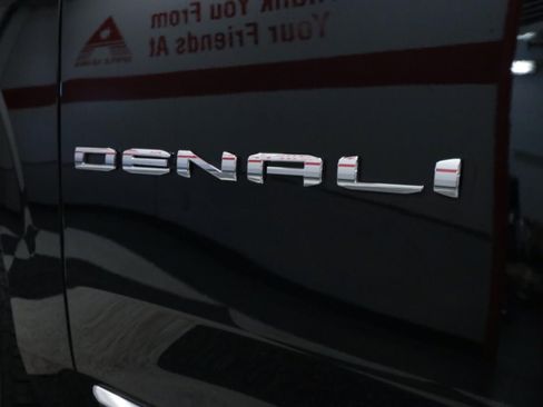 Used 2024 GMC Yukon Denali w/ Denali Reserve Package AWD/4WD image 45