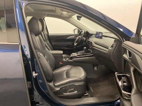 Certified 2022 MAZDA CX-9 Touring Plus image 25