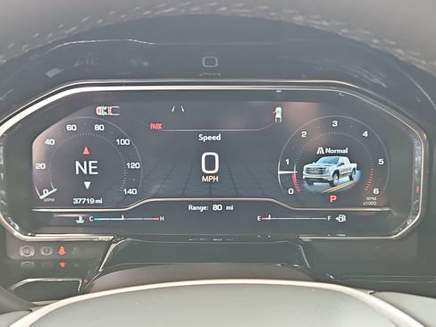 Certified 2024 GMC Sierra 1500 SLT image 24