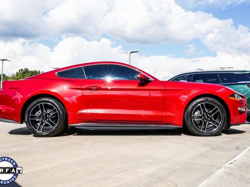 Used 2021 Ford Mustang Premium image 9