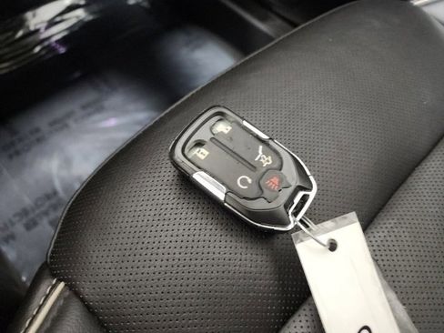 Used 2017 GMC Acadia Denali w/ Technology Package image 36