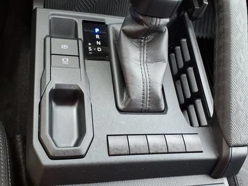 Used 2025 Toyota Tacoma SR RWD image 17