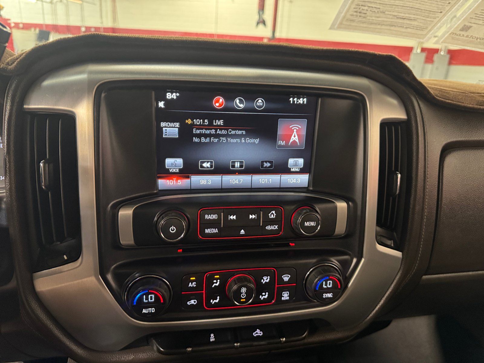 Used 2014 GMC Sierra 1500 SLE w/ SLE Value Package RWD image 28