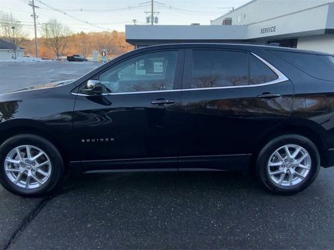 Used 2024 Chevrolet Equinox LT image 6