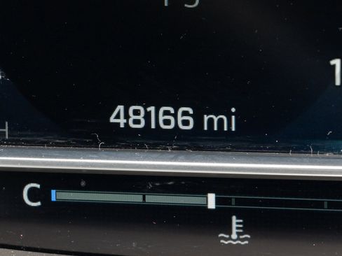 Used 2023 Chevrolet Tahoe RST w/ Luxury Package image 26