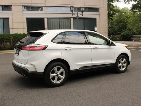 Used 2020 Ford Edge SE FWD image 7