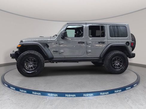 Used 2023 Jeep Wrangler Unlimited Sport AWD/4WD image 3