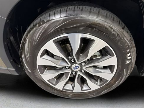 Certified 2025 Subaru Outback Limited XT w/ Tech Package 3 image 40