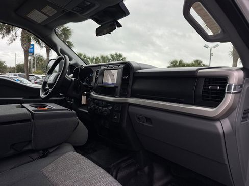 Used 2024 Ford F250 XLT image 34