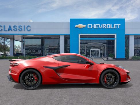 New 2026 Chevrolet Corvette Z06 RWD image 5