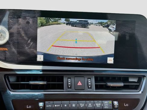 Used 2025 Lexus ES 350 w/ Premium Package FWD image 33