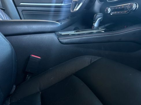 Used 2023 Nissan Altima 2.5 SR w/ SR Premium Package image 16