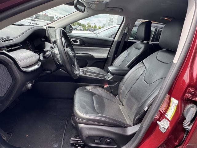 Used 2022 Jeep Compass Latitude AWD/4WD image 8