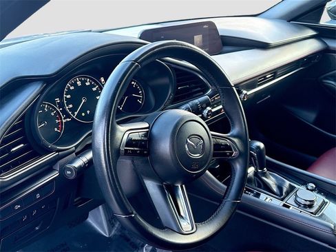 Used 2024 MAZDA MAZDA3 s image 9