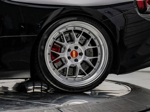 Used 2025 BMW M2 w/ Carbon Package RWD image 97