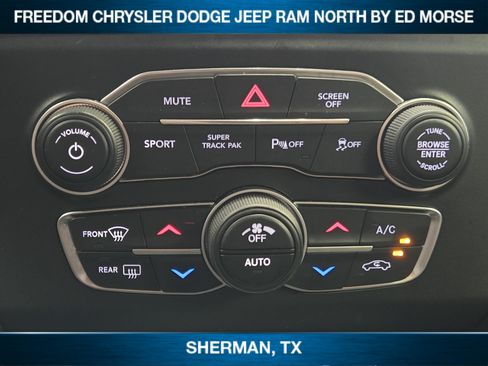 Used 2022 Dodge Charger GT AWD/4WD image 14