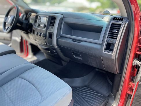 Used 2013 RAM 1500 Express RWD image 22