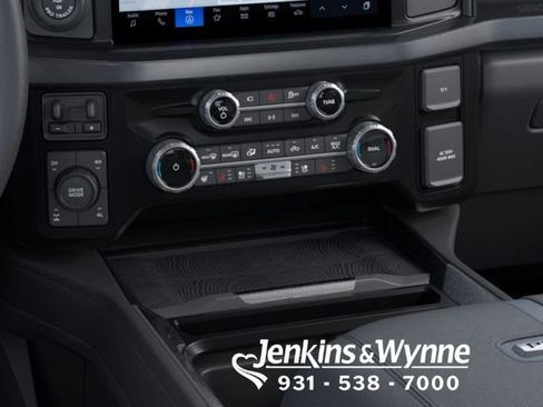 New 2026 Ford F350 Platinum w/ FX4 Off-Road Package image 15