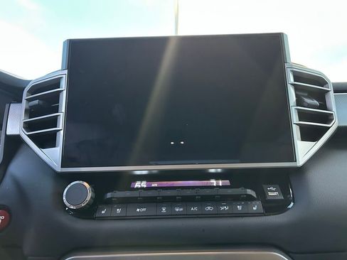 Used 2026 Toyota Tundra Limited w/ TRD Off-Road Package image 17