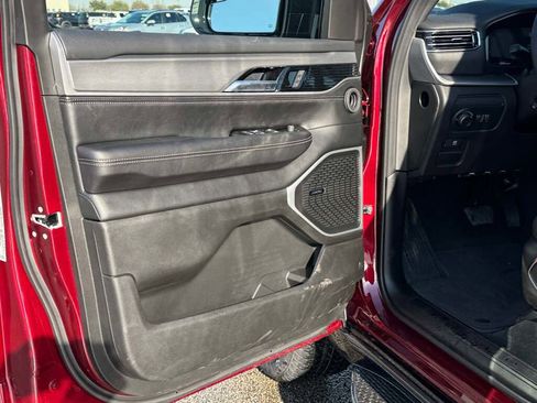 New 2026 Jeep Grand Wagoneer Limited image 26