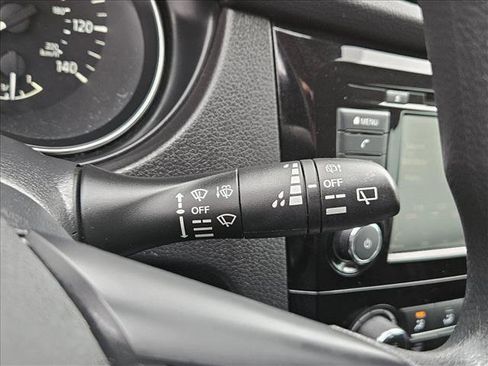 Used 2020 Nissan Rogue Sport S w/ Appearance Package FWD image 22